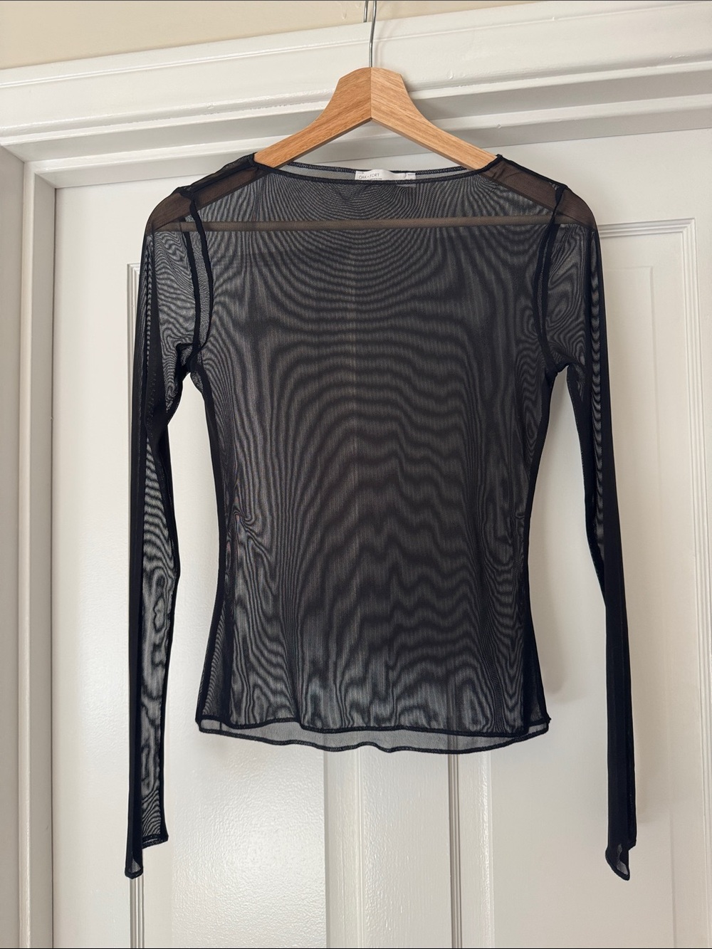 OAK + FORT Black Long-Sleeve Sheer Mesh Top